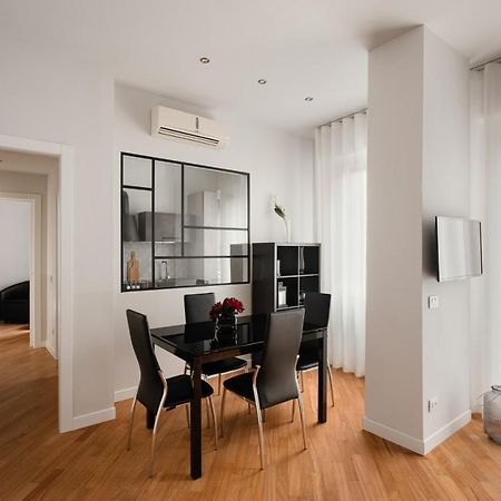 Deluxe Central Apartment แบร์กาโม ภายนอก รูปภาพ