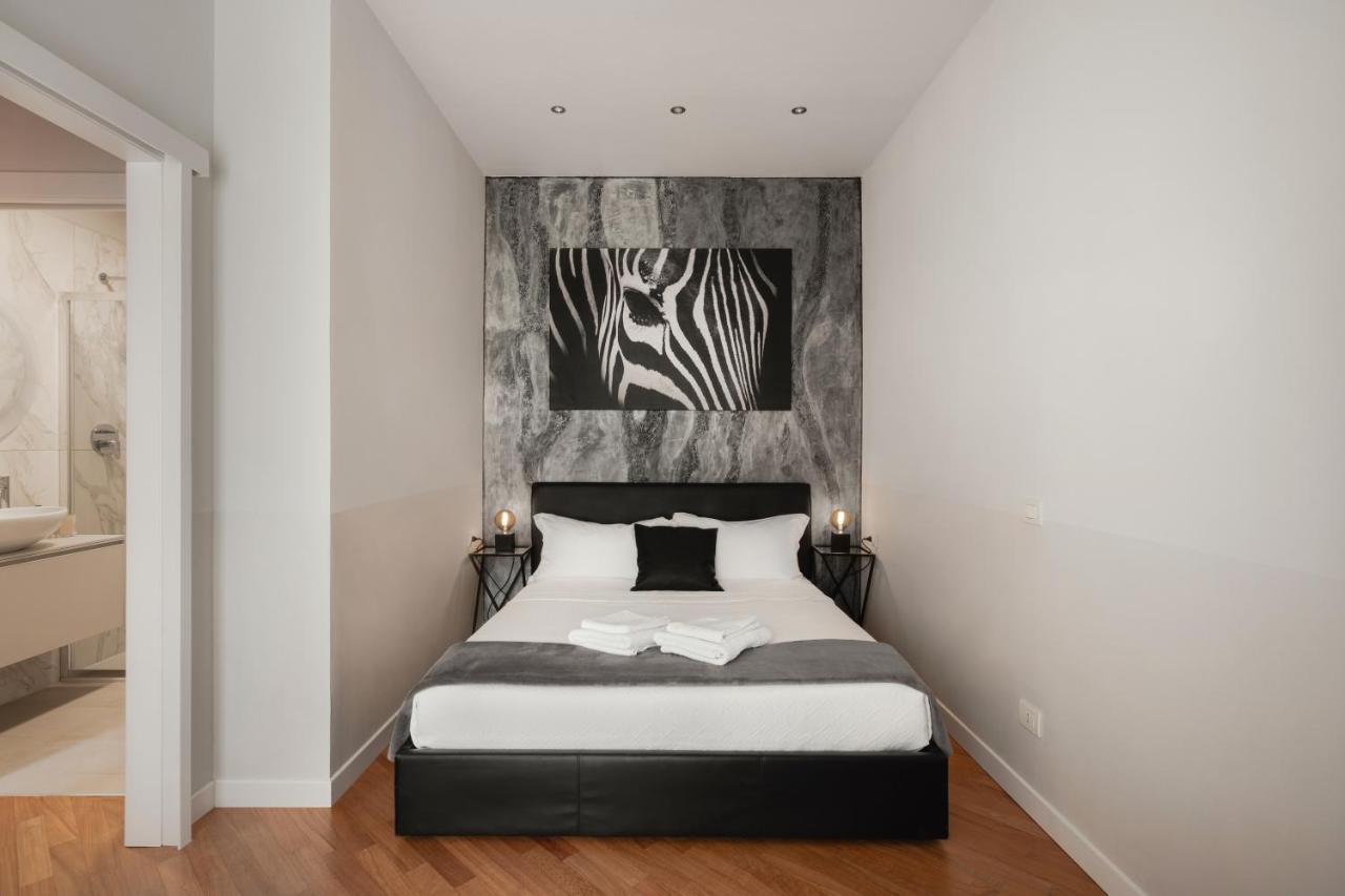 Deluxe Central Apartment แบร์กาโม ภายนอก รูปภาพ